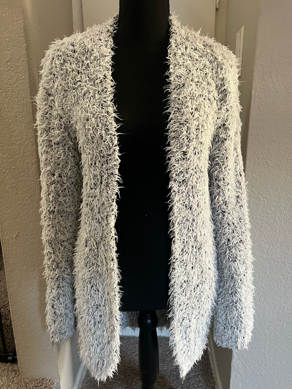 Kensie Fuzzy Open-Front Cardigan in Heather Gray